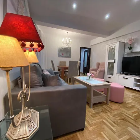 شقة Apartamento Jasjose Centro خيخون